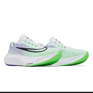 Nike zoom fly 5 sneakers - men’s size 8.5